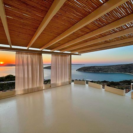 Отель Meltemi Retreat Ираклия Экстерьер фото